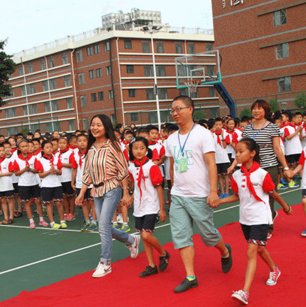 绵阳东辰学校校园风采