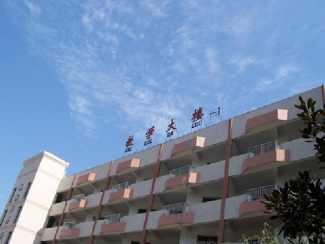 三台县芦溪中学校园风采