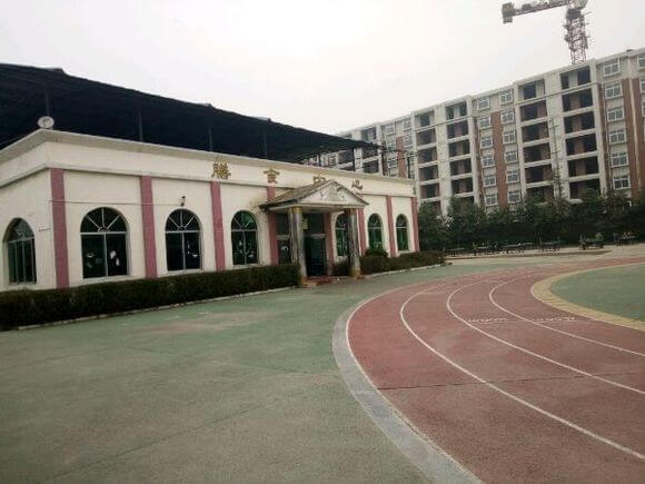 营山职业高级中学校园风采