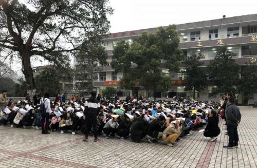 四川省宜宾县横江中学校校园风采