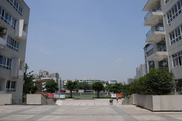 成都市铁路中学校园风采