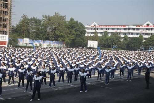 石河中学校园风采