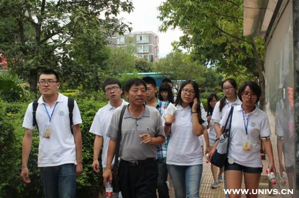 会理民族中学院校环境