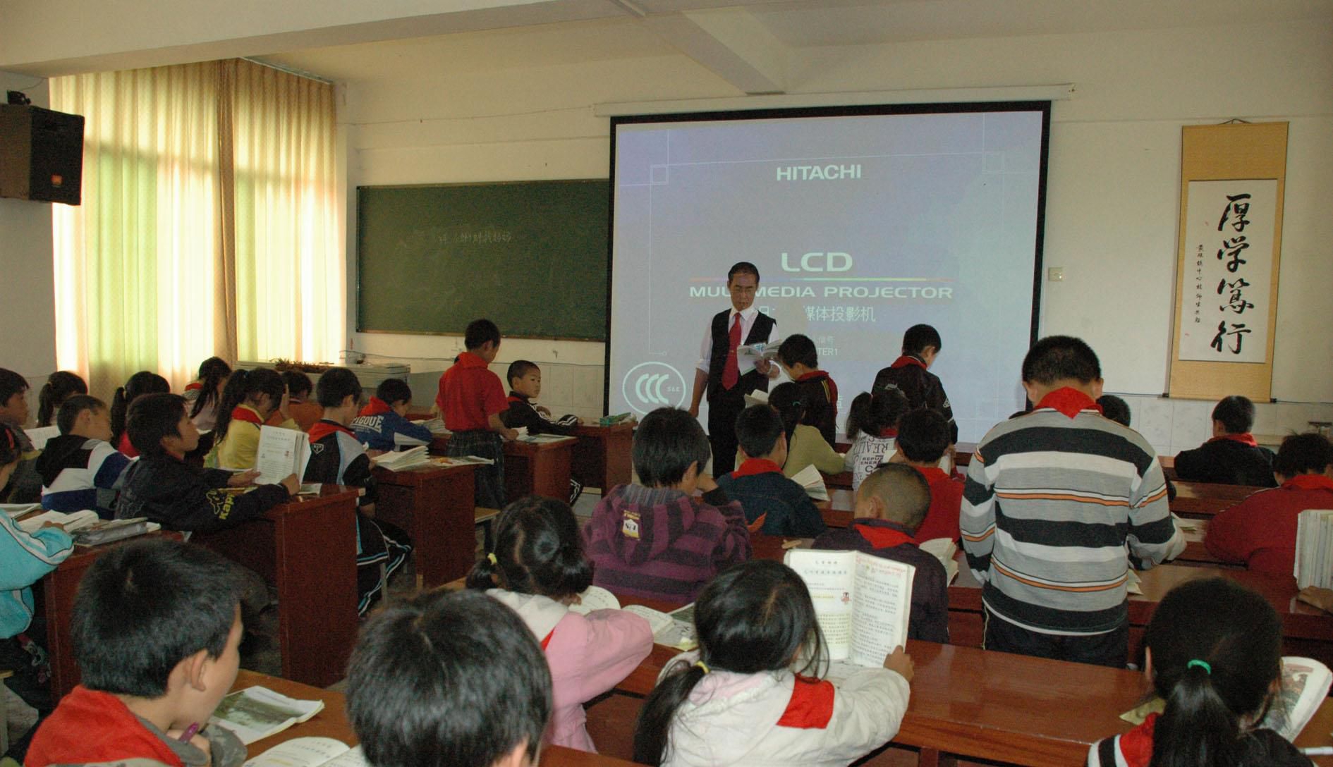 雷波中学办学怎么样？