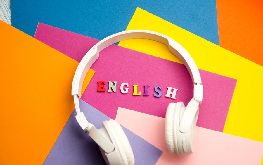 2020年中考英语满分作文预测范文：创建和谐校园