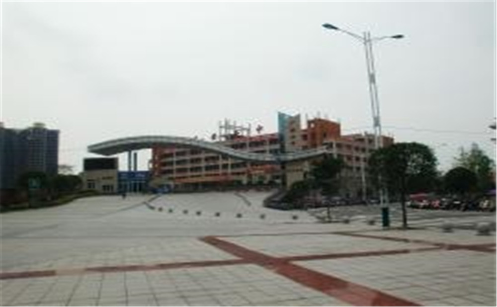 广安第三中学的详细地址在什么地方？
