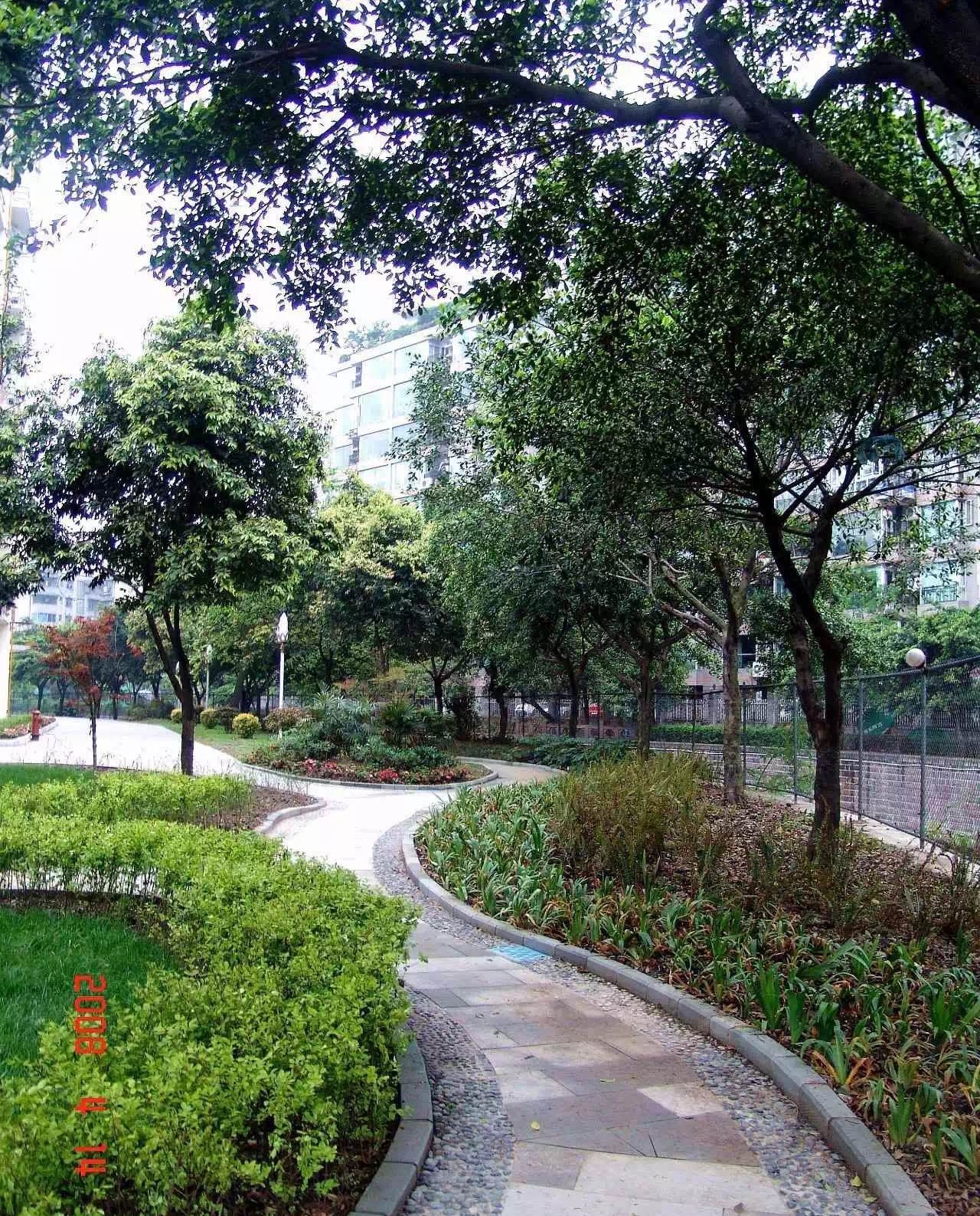 成都十八中去年的录取分数线是多少？