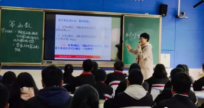 蒲江中学的录取分数线是多少？