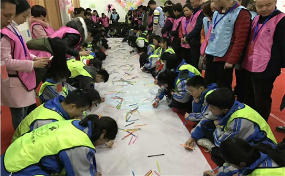 树德怀远中学的学费是多少？
