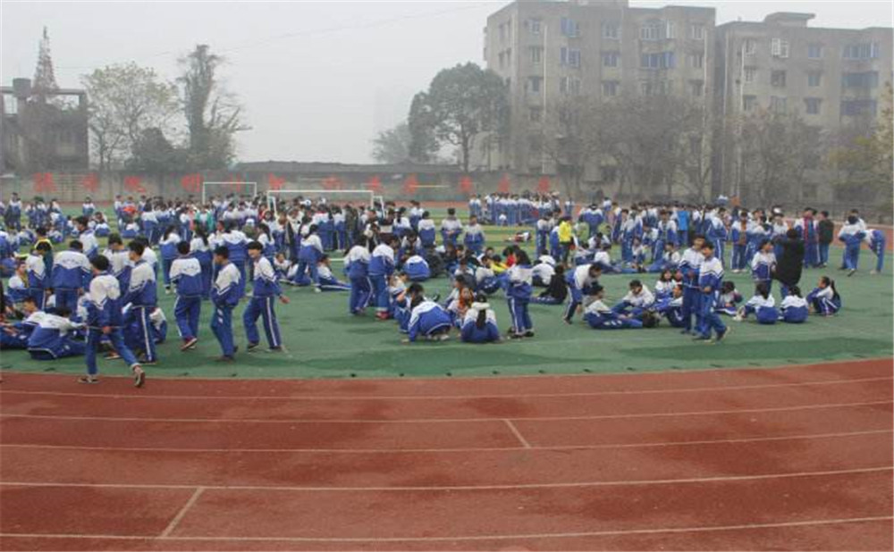 淮口中学近三年的录取分数是多少？