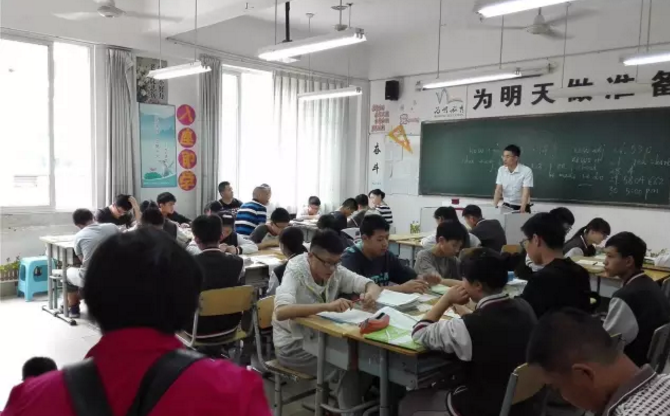 北大附中成都新津为明学校的住宿环境怎么样？