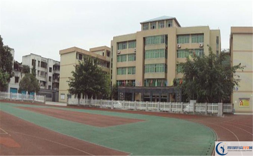 2020升庵中学初升高的学费是多少？