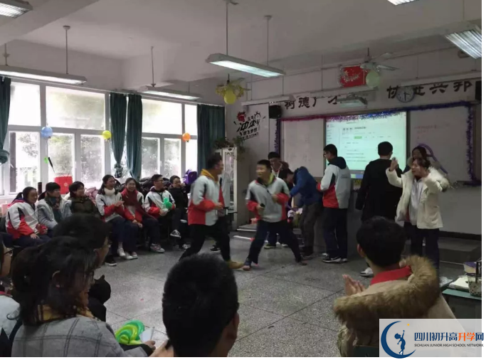成都树德协进中学一年的学费是多少？