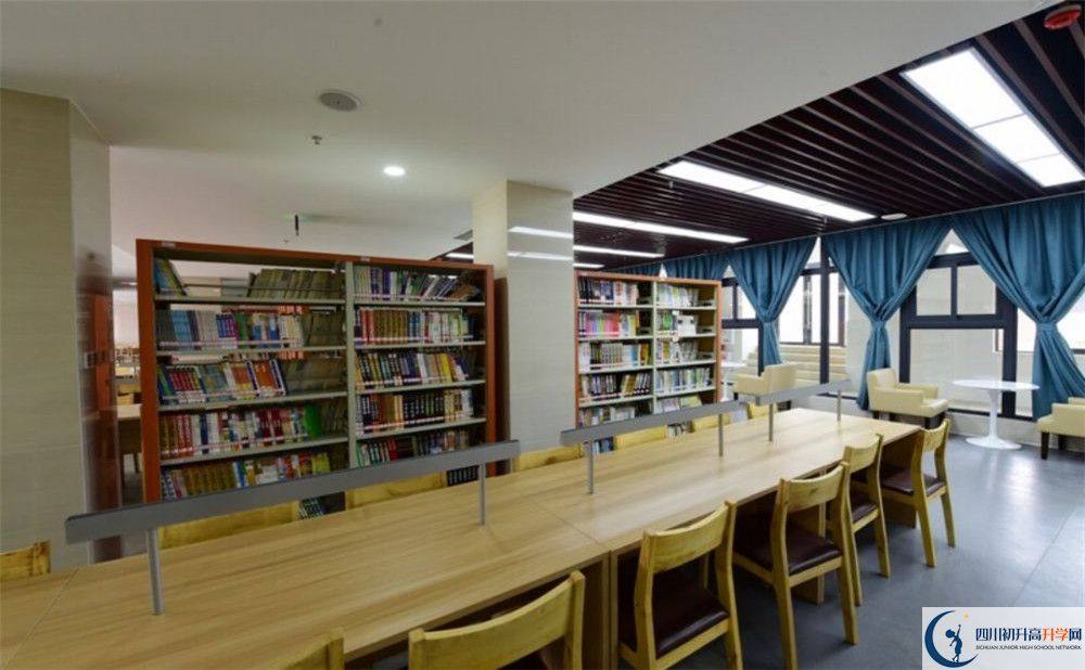 新都一中2020清华北大录取学生是多少？