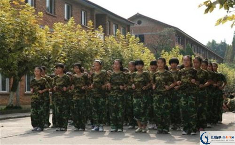 石室联合中学蜀华分校招生考试科目是什么？