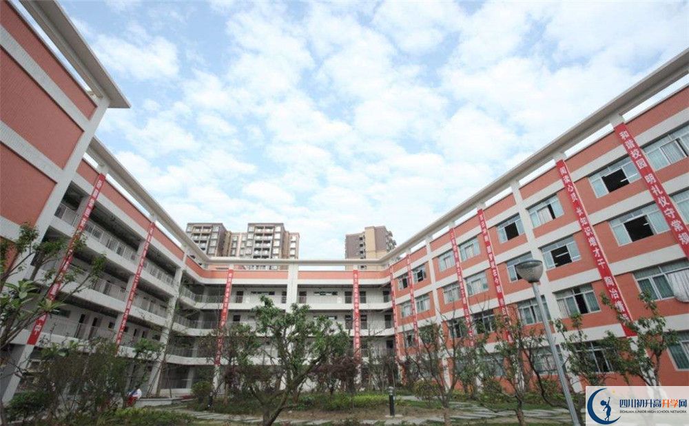成都市第四十九中学高中部地址在哪？