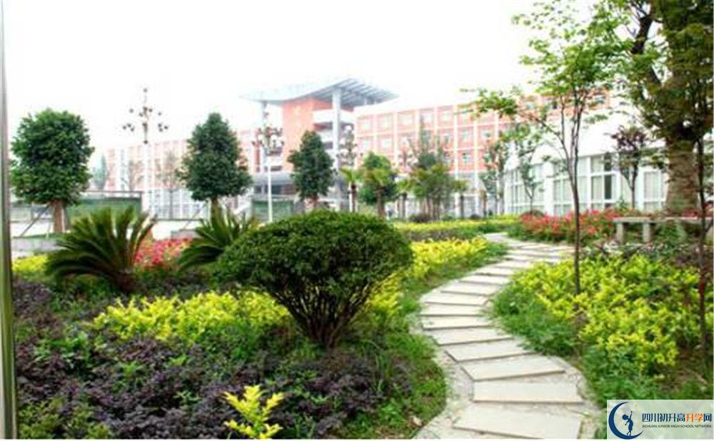 濛阳中学的高中住宿怎么样？
