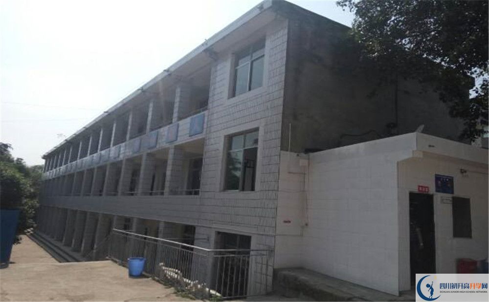 2020贾家中学初升高分班考试题难吗？