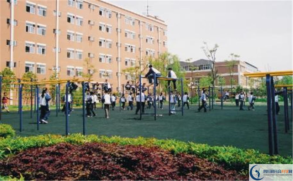 双流中学实验学校高中分班考试难吗？