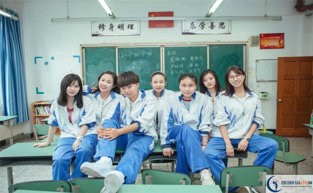 八中1.jpg