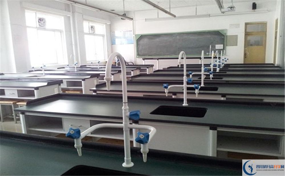 西南交通大学附属中学网课哪里看？