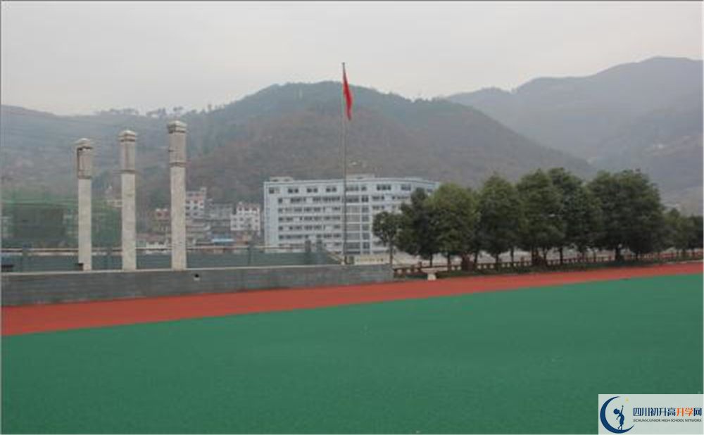 万源中学高三诊断考试时间怎么安排？
