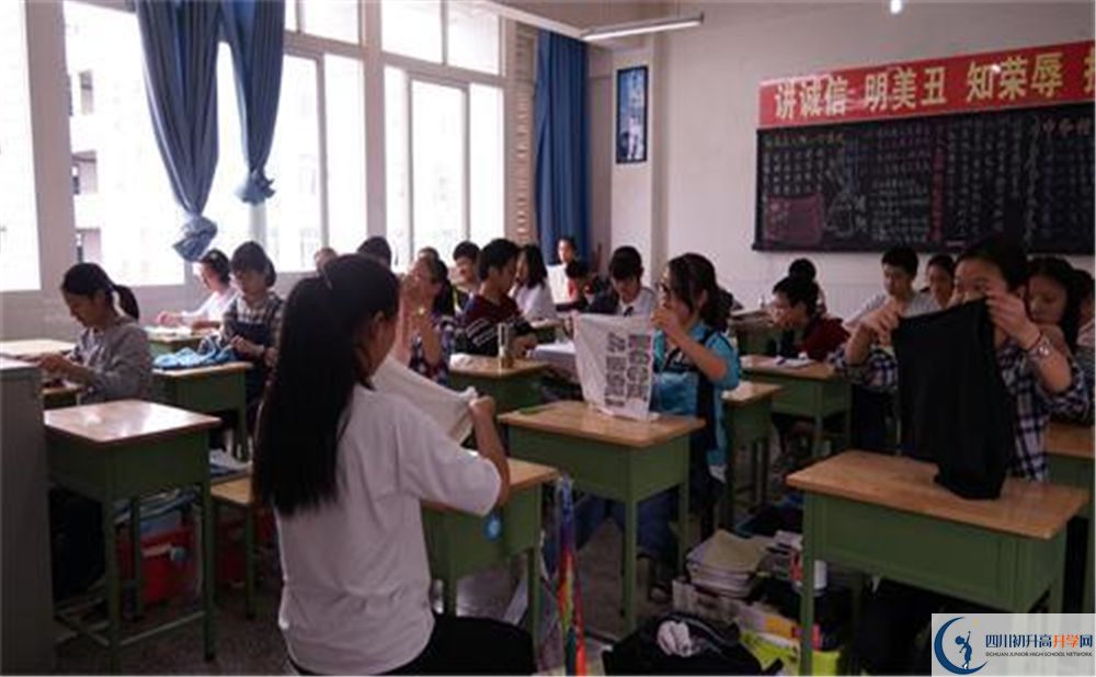 2020巴中市第三中学初三毕业时间如何变化？