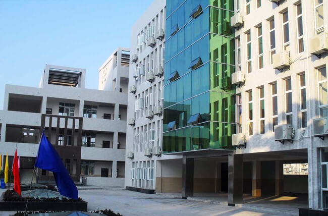 广安友谊中学实验学校校园风采