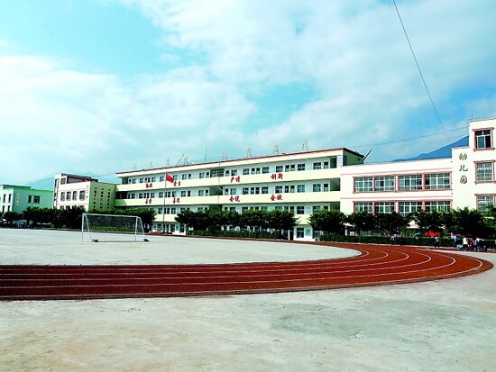 德昌县第二中学院校环境
