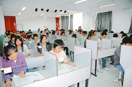 德昌县第二中学院校环境