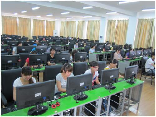 达州铁路学校校园风采