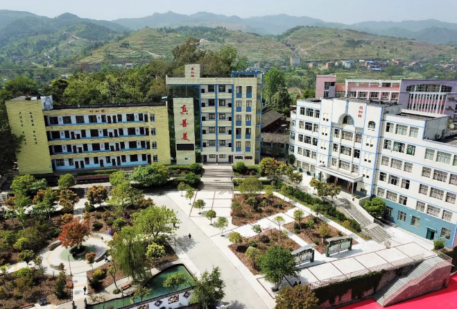 蒲家中学校园风采