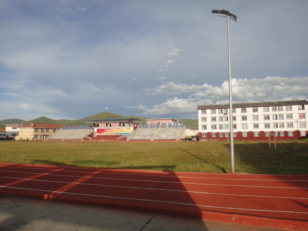 色达中学教学质量如何？