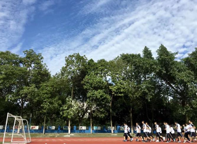成都盐道街外语学校校园风采