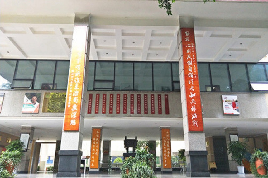 武侯高级中学2020年中考分数是多少？