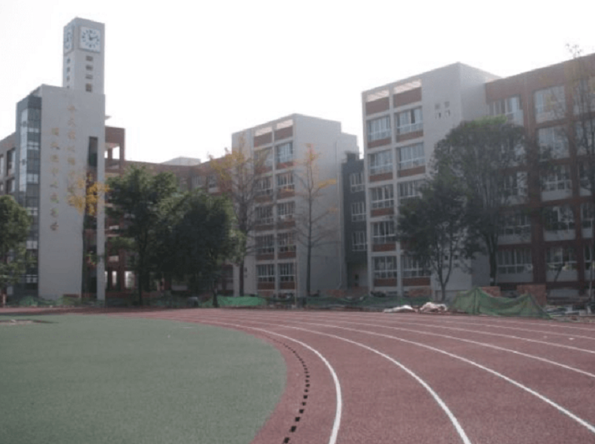 德阳中学环境怎么样、好不好？