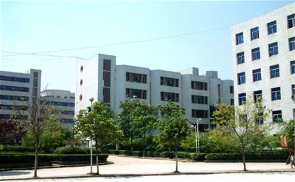 广安友谊中学2020年的收费标准