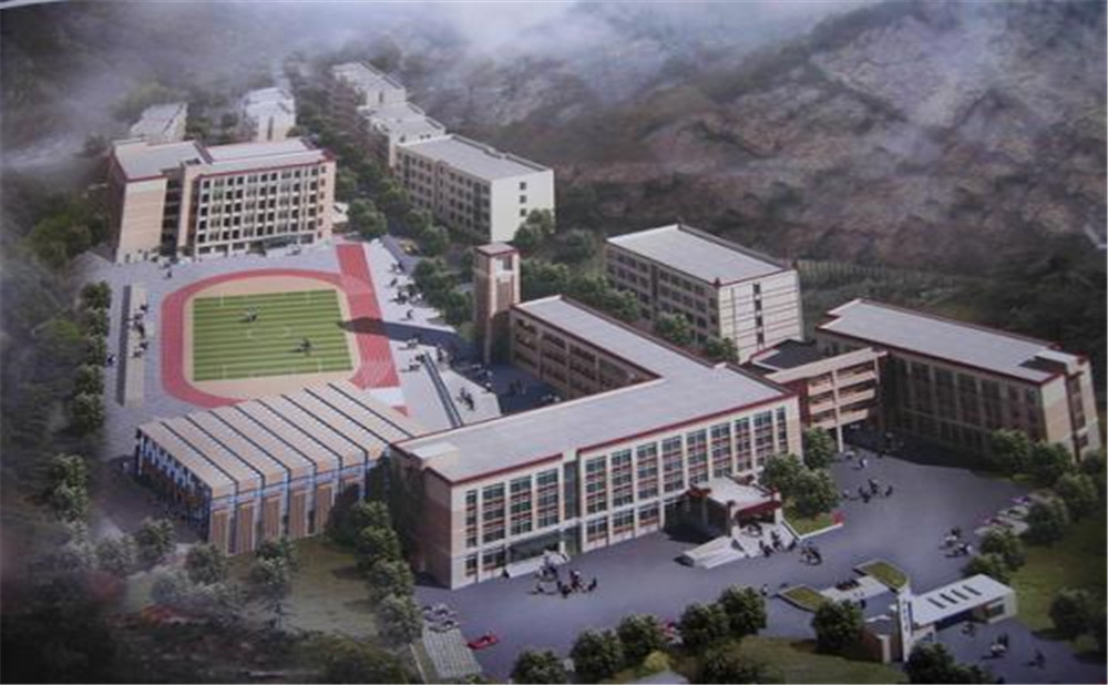 理县中学的环境怎么样？