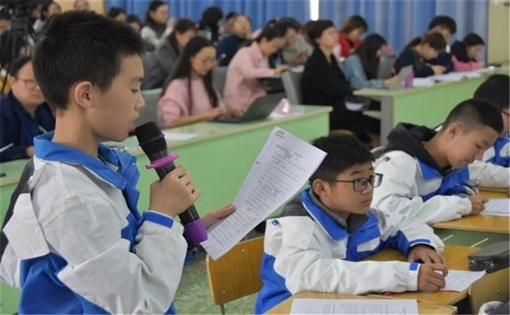 成都棠湖外国语学校招生计划是多少？