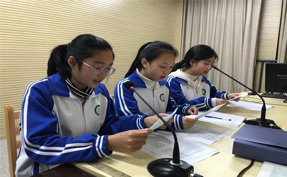 棠湖中学招生计划是多少？