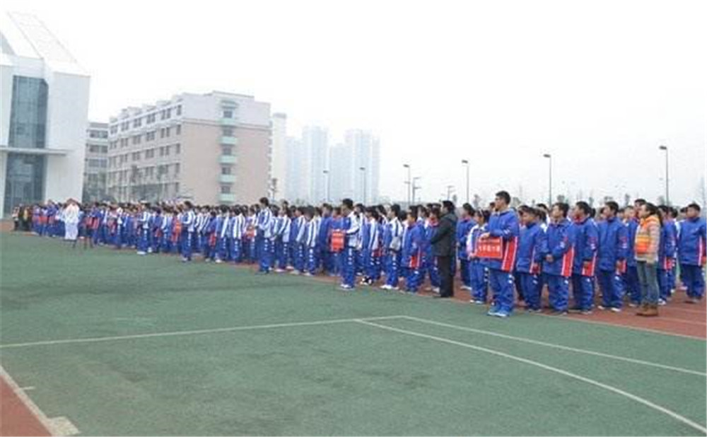 成都石室蜀都中学的高考升学率高不高？