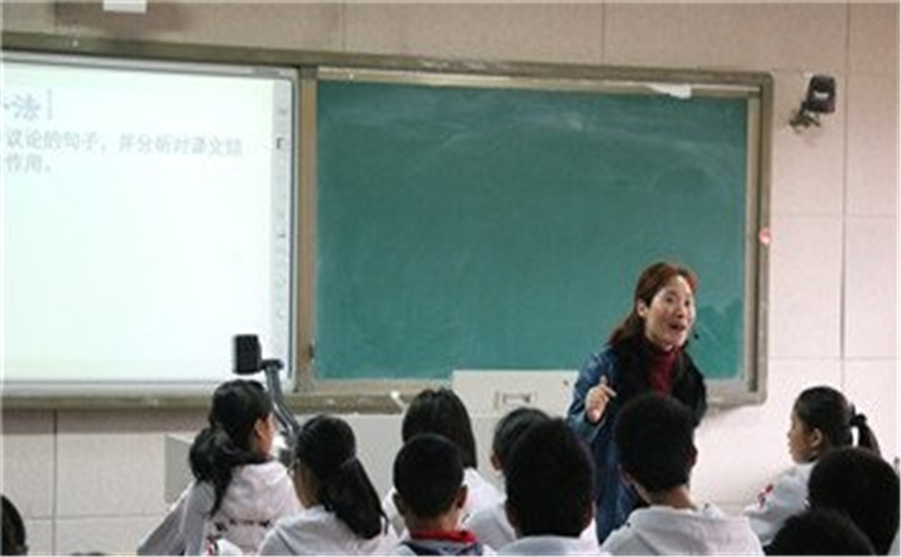 成都实验中学的录取分数是多少？