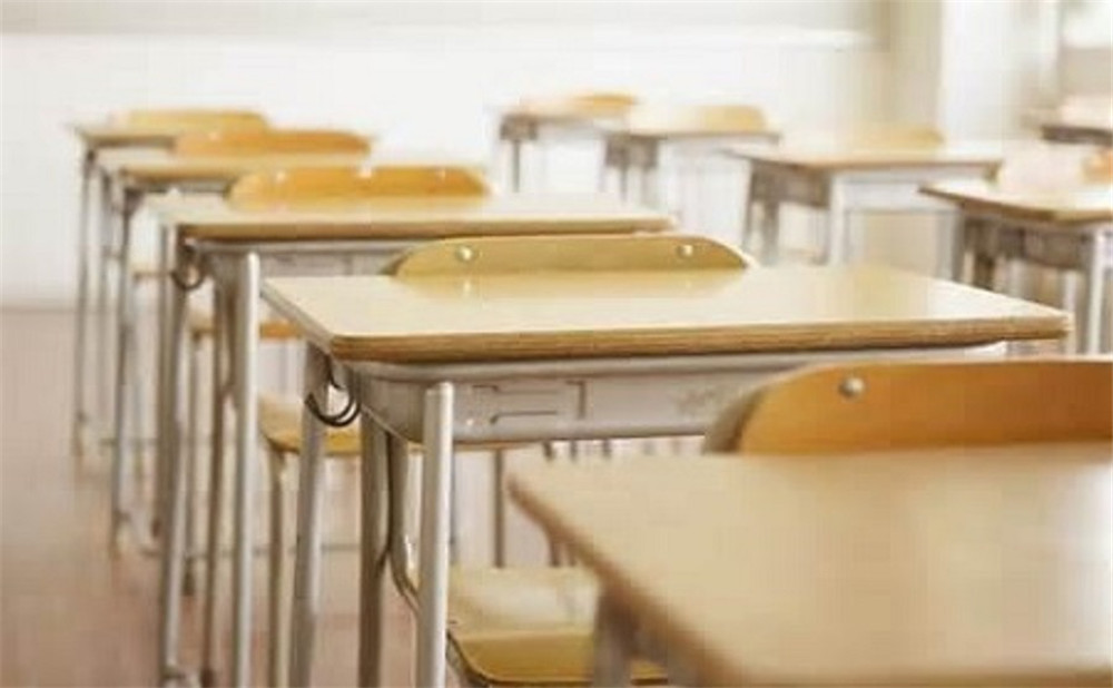 川科外国语学校的录取分数是多少？