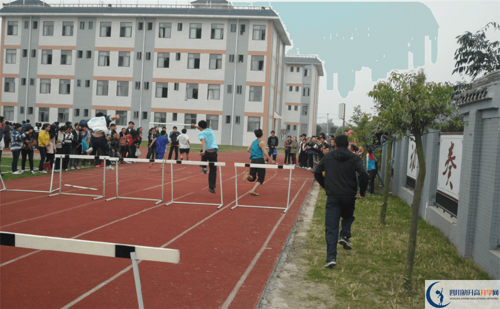 城厢中学的住宿条件怎么样