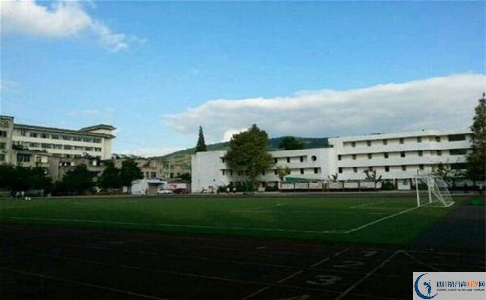 成都市太平中学初升高自主招生录取线是多少分？
