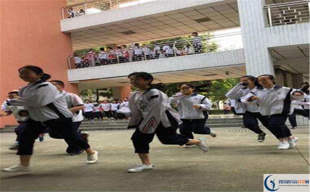 成都树德中学光华校区地址怎么走？