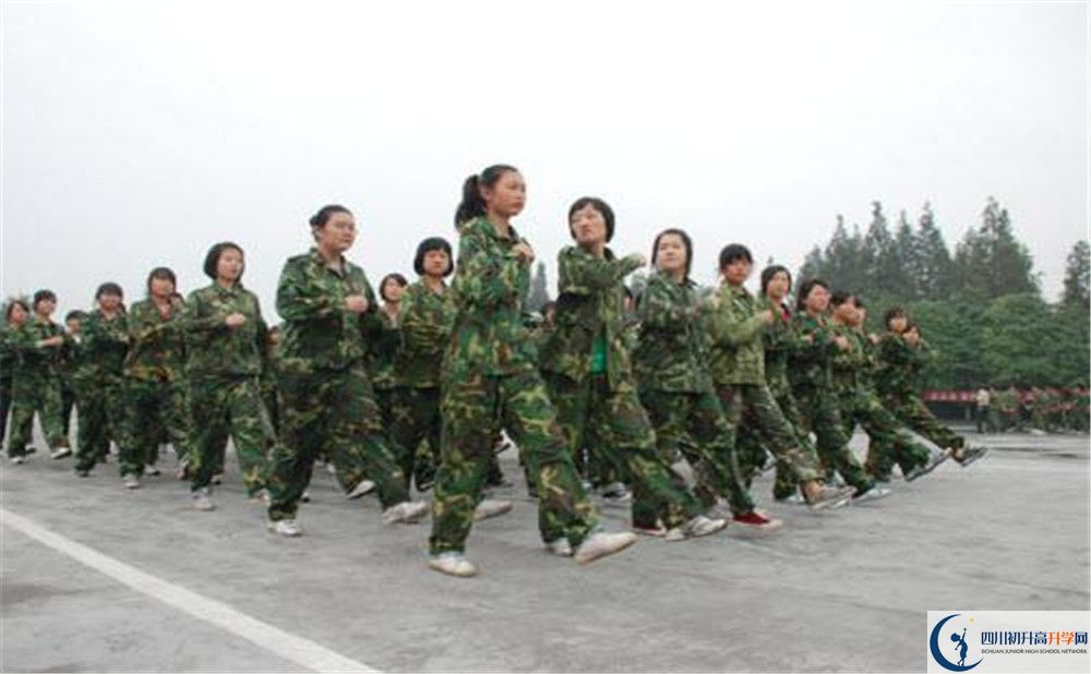 郫县二中初升高向外地招生吗？