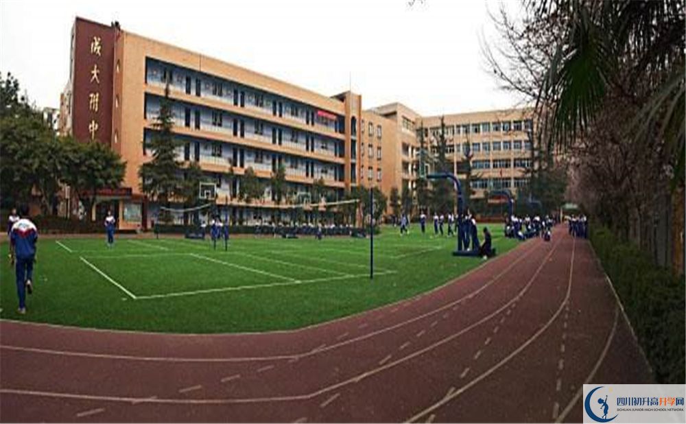 成都大学附属中学高2020届高三阶段检测试题语文难吗？