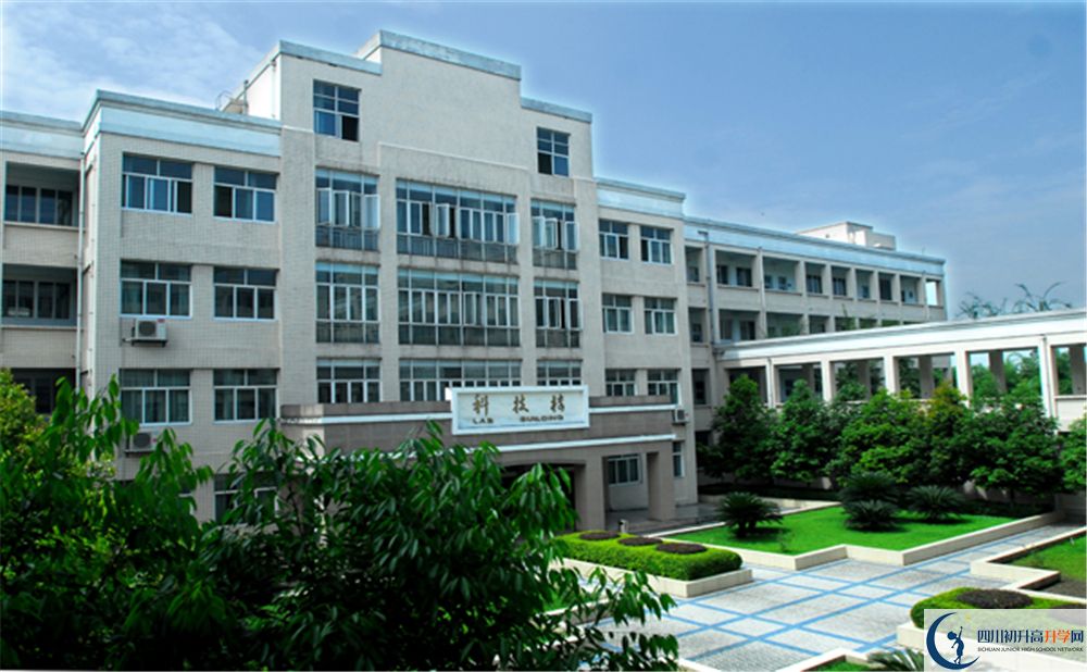 成都棠湖外国语学校高中分班考试难吗？