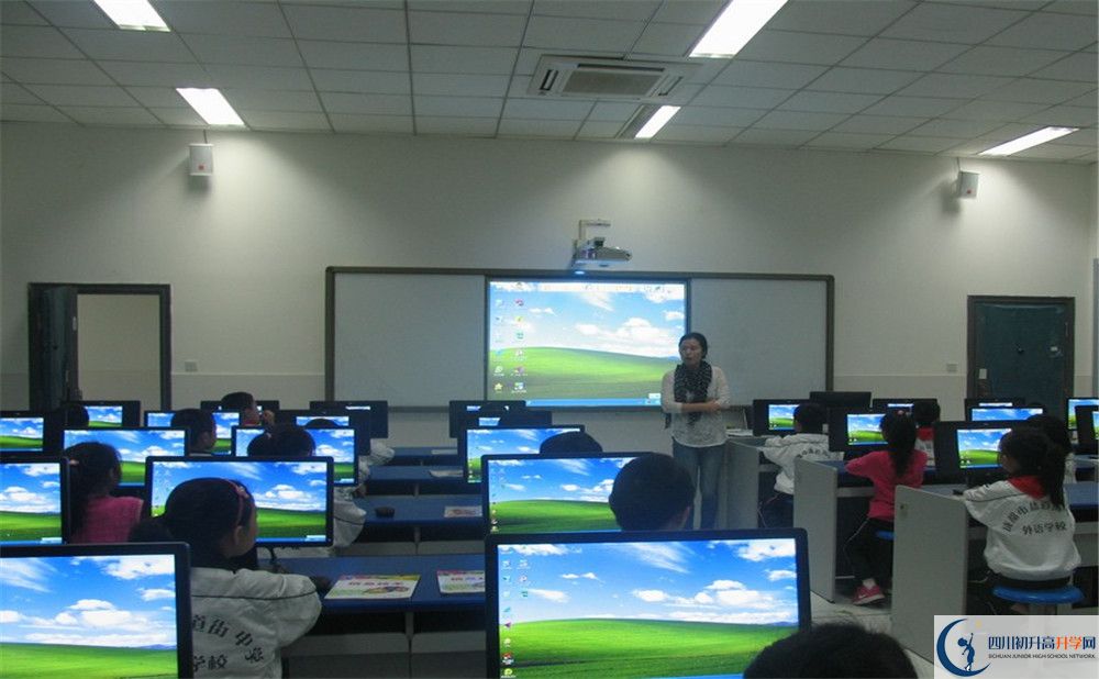 盐道街外国语学校2020届高三数学测试题在哪看？